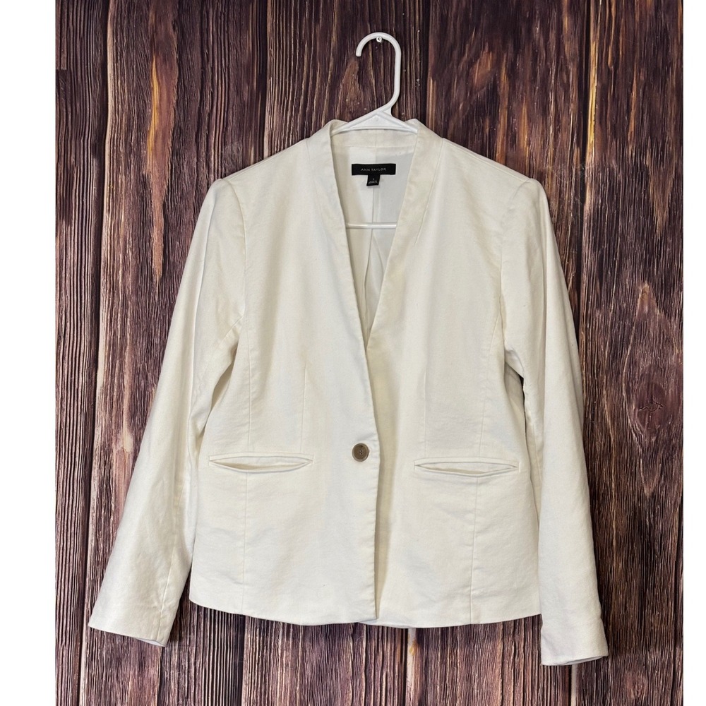 Ann Taylor Blazer Jacket Womens Size 4 White Collarless Linen Blend Button Front